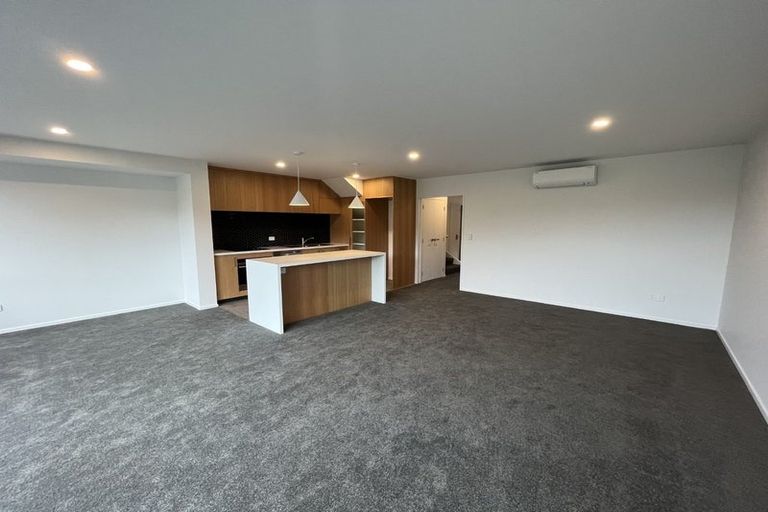 Photo of property in 28 Holystone Road, Whitby, Porirua, 5024