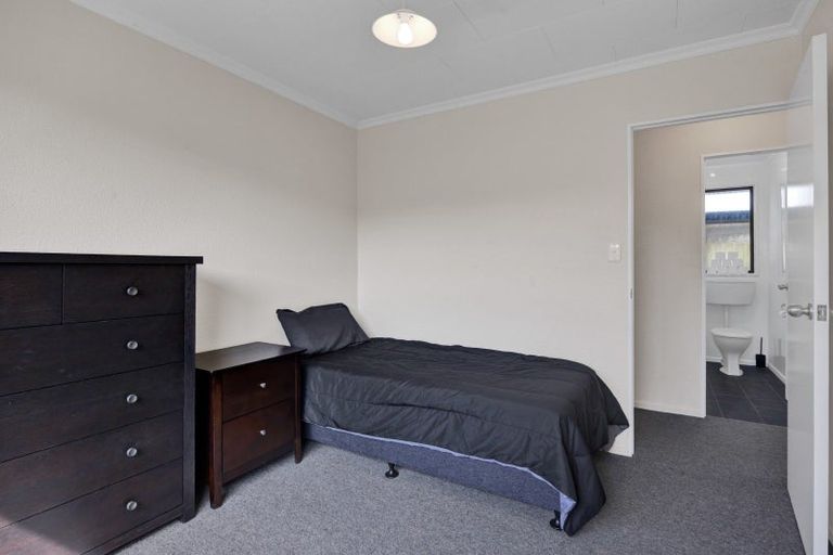 Photo of property in 38 Glamis Avenue, Bell Block, New Plymouth, 4312