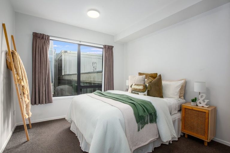 Photo of property in 3/232 Main Road, Tawa, Wellington, 5028