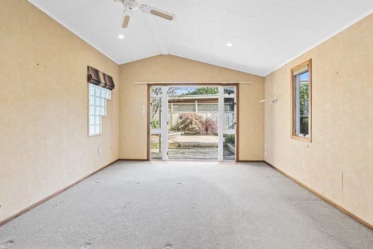Photo of property in 28c Wallath Road, Westown, New Plymouth, 4310