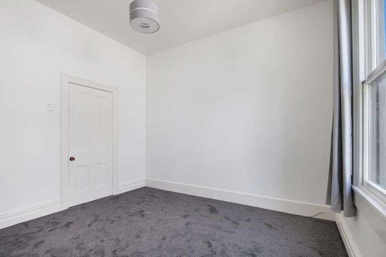 Photo of property in 32 Somerset Crescent, Spreydon, Christchurch, 8024