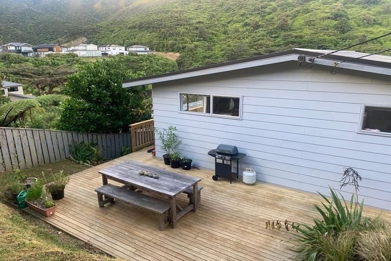 Photo of property in 20f1 Doris Gordon Crescent, Crofton Downs, Wellington, 6035