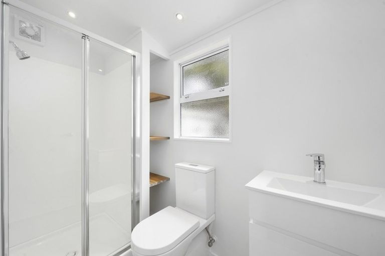 Photo of property in 33 Kairanga Crescent, Wainuiomata, Lower Hutt, 5014