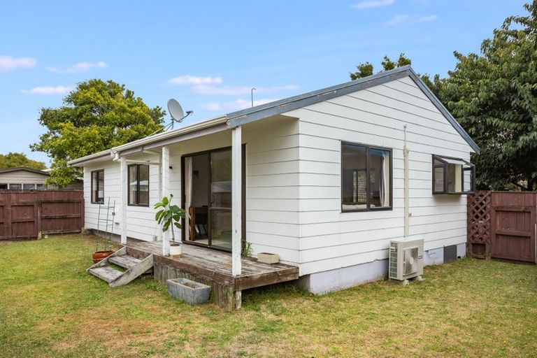 Photo of property in 115a Makarini Street, Paraparaumu, 5032