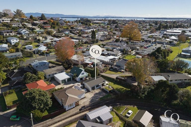 Photo of property in 8a Canberra Place, Bellevue, Tauranga, 3110