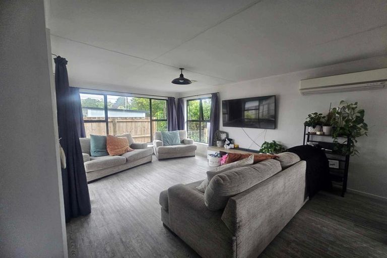Photo of property in 21 Solway Crescent, Solway, Masterton, 5810