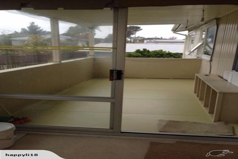 Photo of property in 38 Dellwood Avenue, Henderson, Auckland, 0612