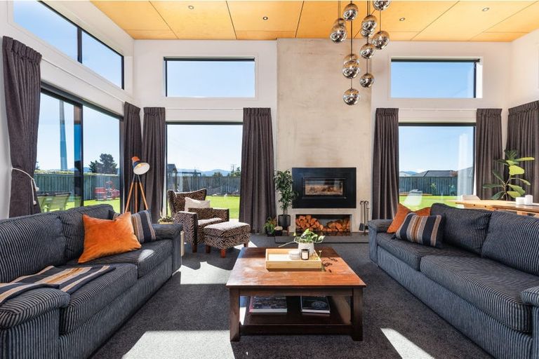 Photo of property in 37 Aerodrome Road, Burleigh, Blenheim, 7272