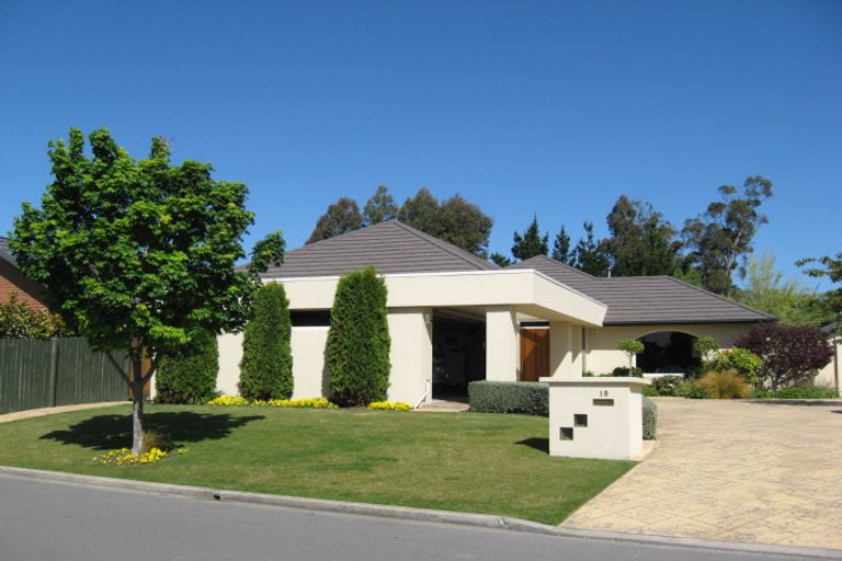 Photo of property in 19 Cumberland Place, Kaiapoi, 7630