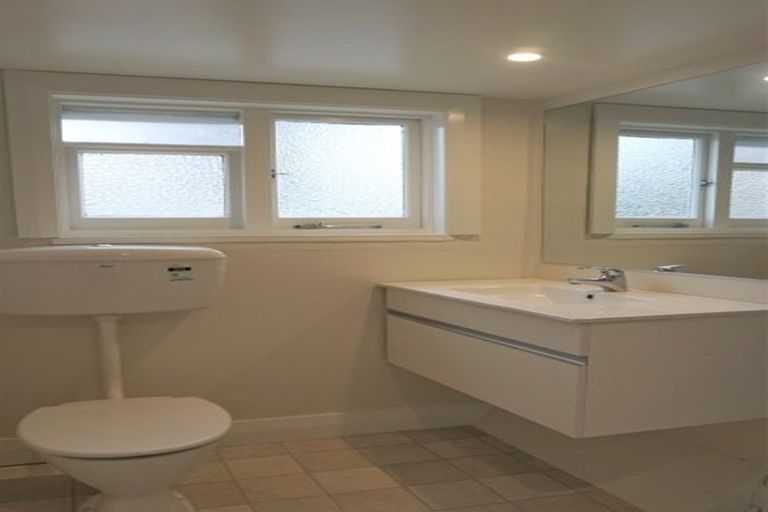 Photo of property in 860 Colombo Street, Christchurch Central, Christchurch, 8013