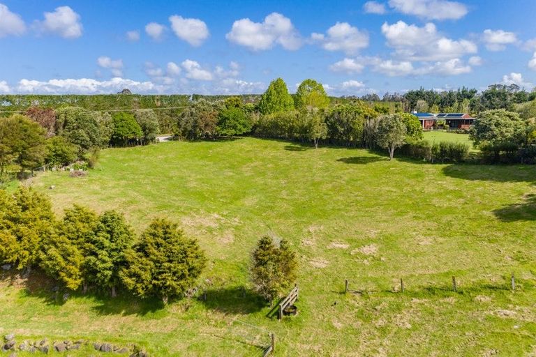 Photo of property in 100 River Drive, Kerikeri, 0294