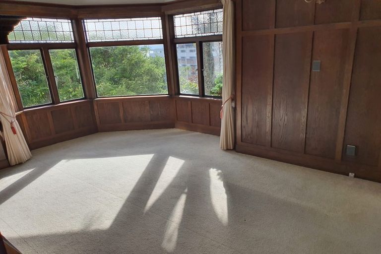 Photo of property in 19 Central Terrace, Kelburn, Wellington, 6012