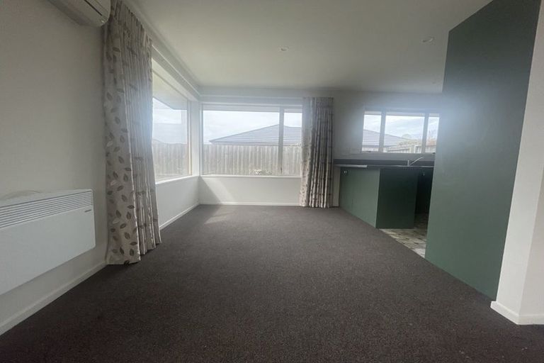 Photo of property in 10 Kydd Lane, Hornby, Christchurch, 8042