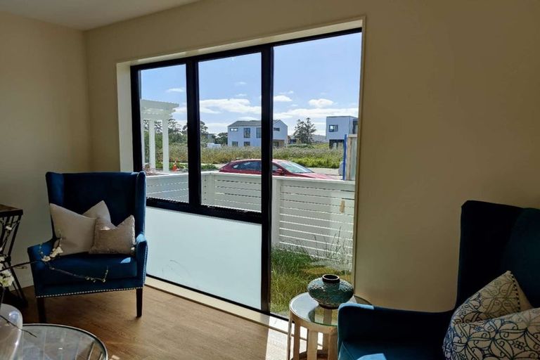 Photo of property in 62 Joshua Carder Drive, Hobsonville, Auckland, 0616