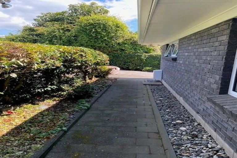 Photo of property in 16b Mahana Place, Springfield, Rotorua, 3015