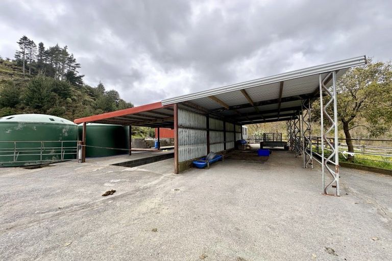 Photo of property in 652 Piko Road, Okoki, Urenui, 4375