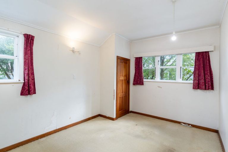Photo of property in 72 Durham Crescent, Fairfield, Lower Hutt, 5011