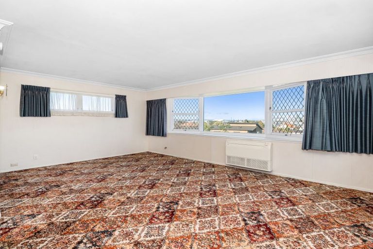 Photo of property in 67a Pitau Road, Mount Maunganui, 3116