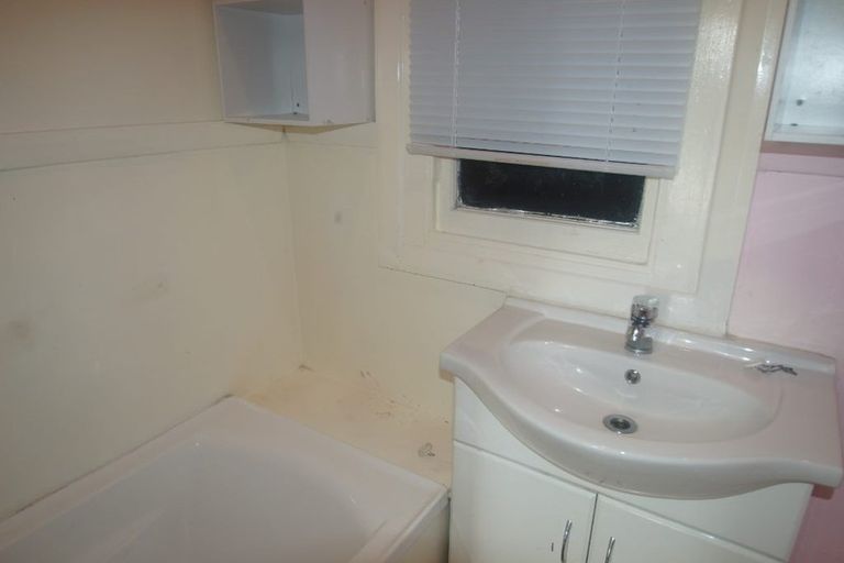 Photo of property in 70 Norwich Street, Linwood, Christchurch, 8062