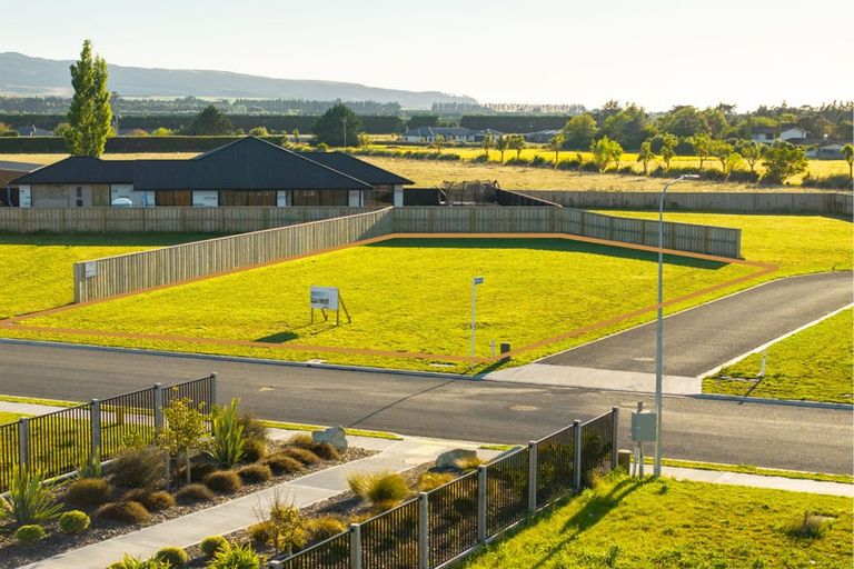 Photo of property in 31 Greig Crescent, Amberley, 7481