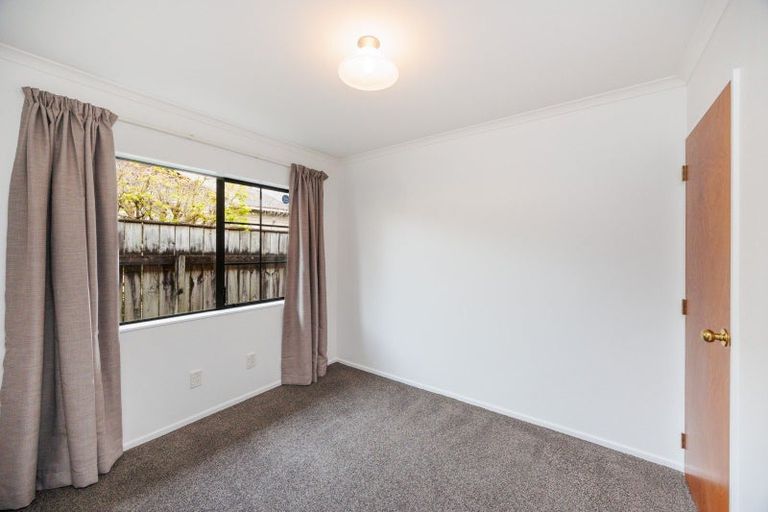 Photo of property in 49 Lyndhurst Street, Takaro, Palmerston North, 4412