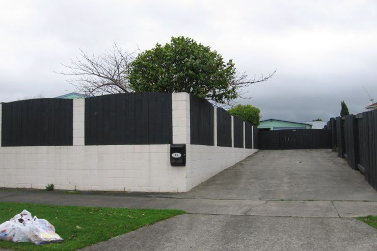 Photo of property in 47 Hillcrest Drive, Kelvin Grove, Palmerston North, 4414