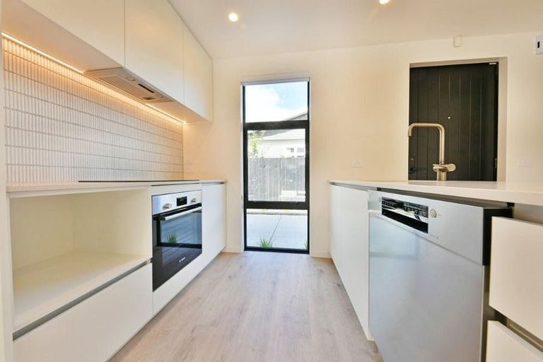 Photo of property in 209c Cranford Street, St Albans, Christchurch, 8014