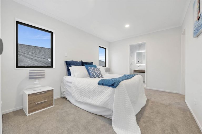 Photo of property in 59 Drumbuoy Drive, Flat Bush, Auckland, 2019