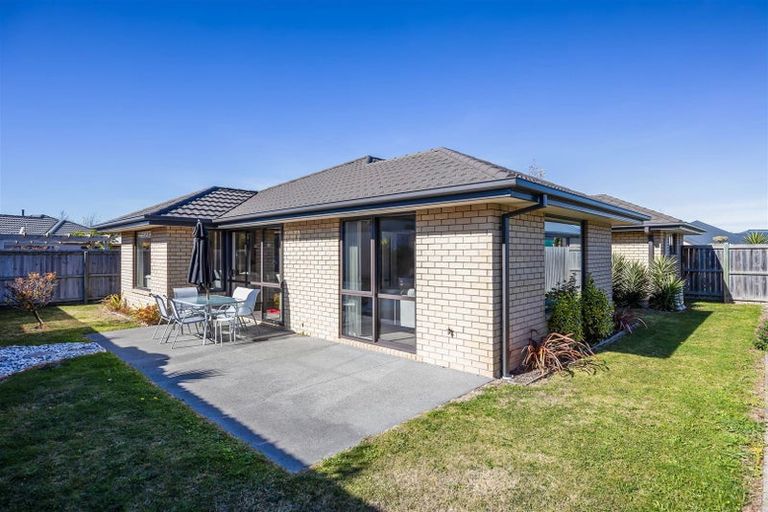 Photo of property in 89 Rannoch Drive, Broomfield, Christchurch, 8042