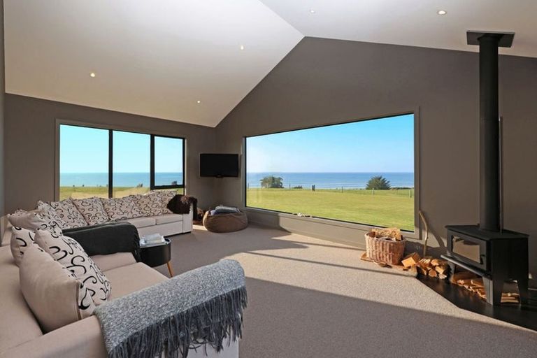 Photo of property in 55 Gardiners Road, Awamoa, Oamaru, 9495