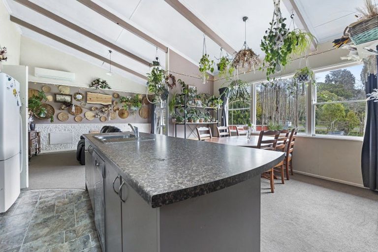 Photo of property in 73 Celia Street, Stratford, 4332