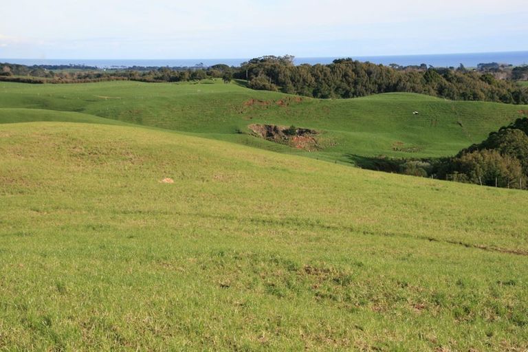 Photo of property in 192 Dover Road, Okato, New Plymouth, 4374