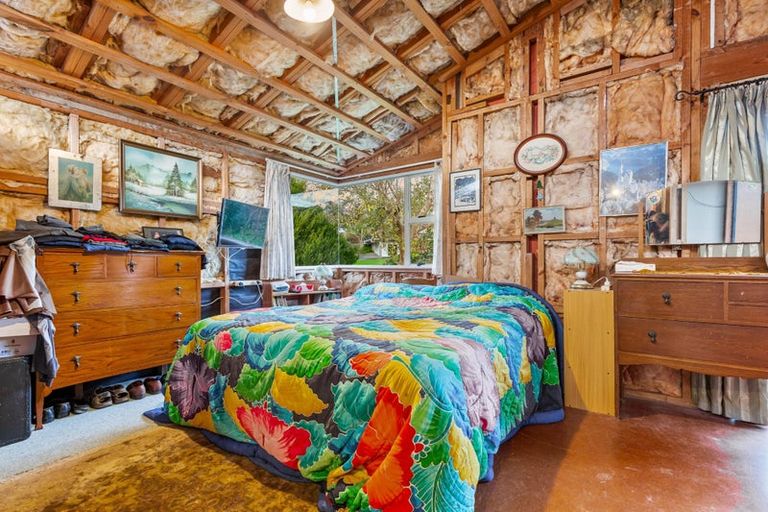 Photo of property in 69 Mcleod Road, Te Atatu South, Auckland, 0610