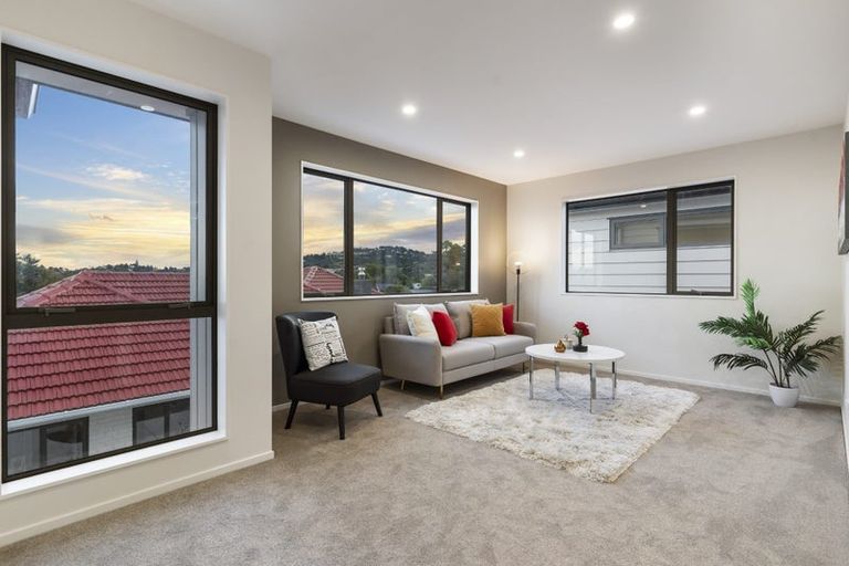 Photo of property in 1d Stottholm Road, Titirangi, Auckland, 0604