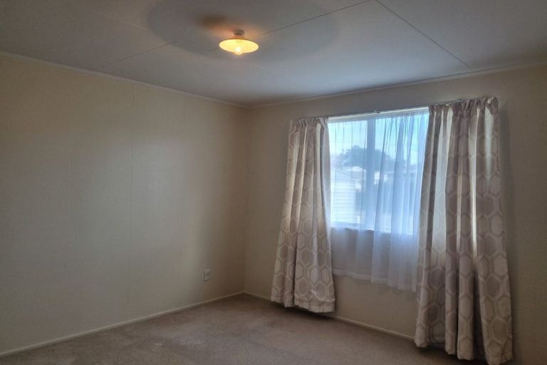 Photo of property in 60b Oxford Street, Lansdowne, Masterton, 5810