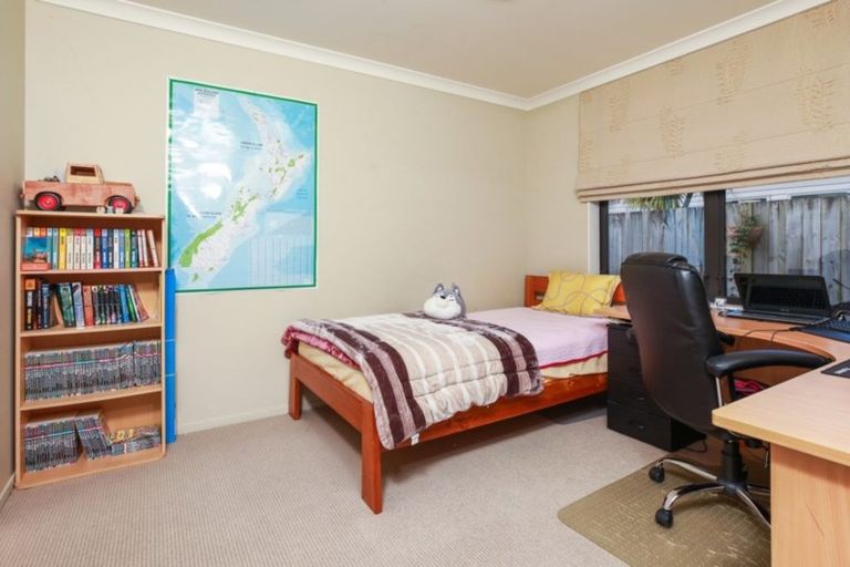 Photo of property in 13 Gibbston Close, Huntington, Hamilton, 3210