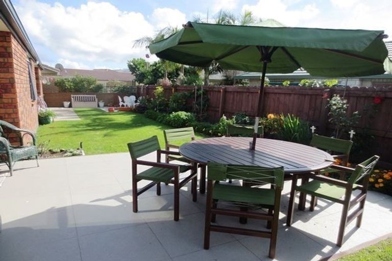 Photo of property in 2 Mayfair Close, Whitianga, 3510