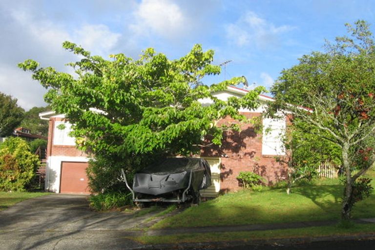 Photo of property in 2/2 Gretel Place, Hillcrest, Auckland, 0627