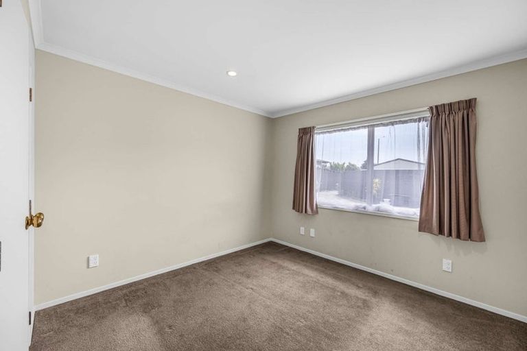 Photo of property in 102a Lumsden Road, Akina, Hastings, 4122