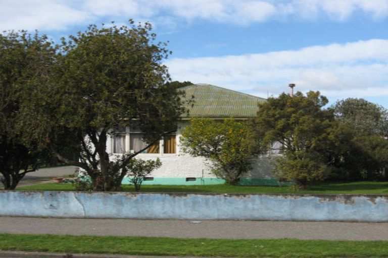 Photo of property in 121 Makoura Road, Masterton, 5810
