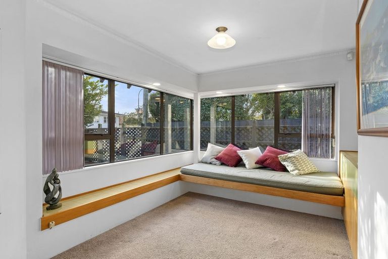 Photo of property in Barton Mews, 1/406 Fergusson Drive, Heretaunga, Upper Hutt, 5018