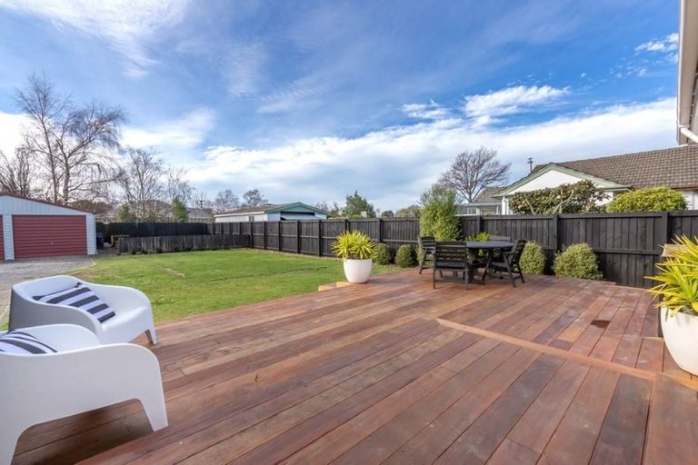 Photo of property in 74 Philpotts Road, Mairehau, Christchurch, 8052