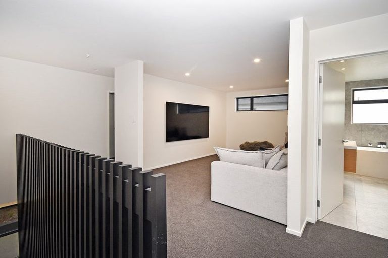 Photo of property in 58 Hayfield Way, Karaka, Papakura, 2113