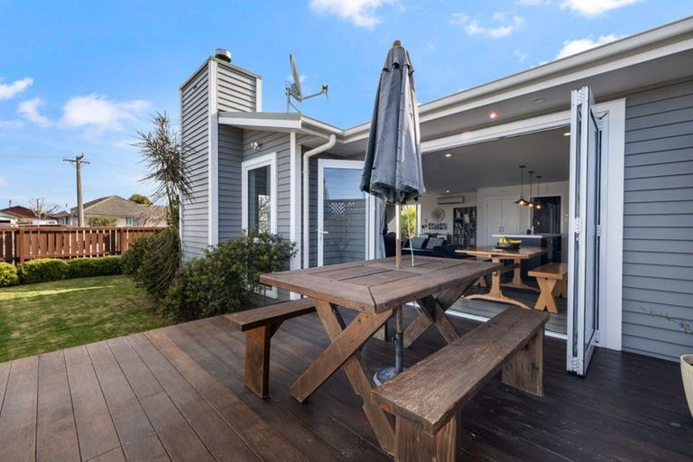 Photo of property in 10 Aintree Street, Bishopdale, Christchurch, 8051