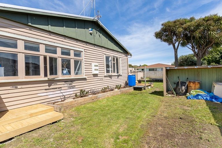 Photo of property in 41 Lemon Street, Otaki, 5512