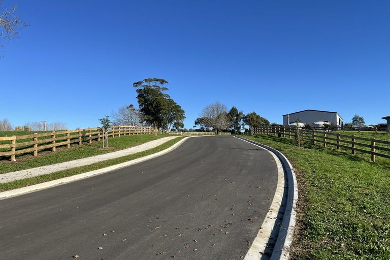 Photo of property in 85 Dean Road, Pokeno, 2471