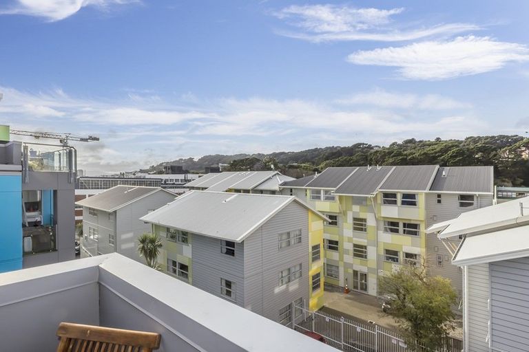 Photo of property in 10/7 Hanson Street, Mount Cook, Wellington, 6021