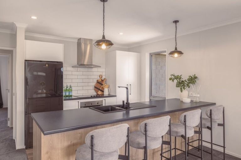 Photo of property in 15 Fairbairn Road, Rolleston, 7614