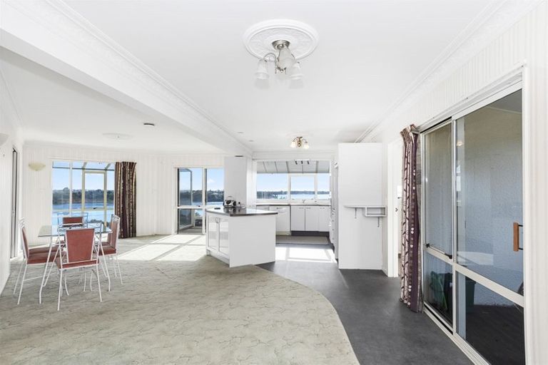 Photo of property in 6 Keam Way, Welcome Bay, Tauranga, 3112