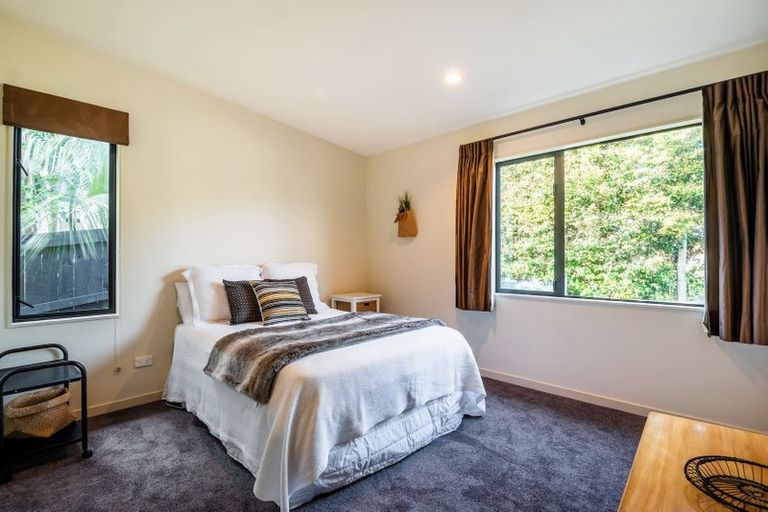 Photo of property in 1 Kahikatea Close, Campbells Bay, Auckland, 0630